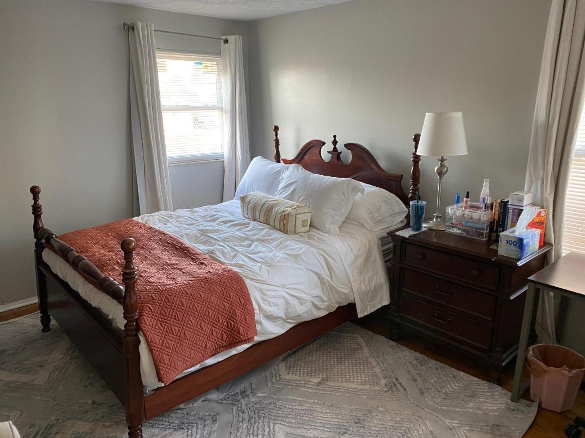Upgraded, Beautiful 4 Bd Colonial In * Silver Spring