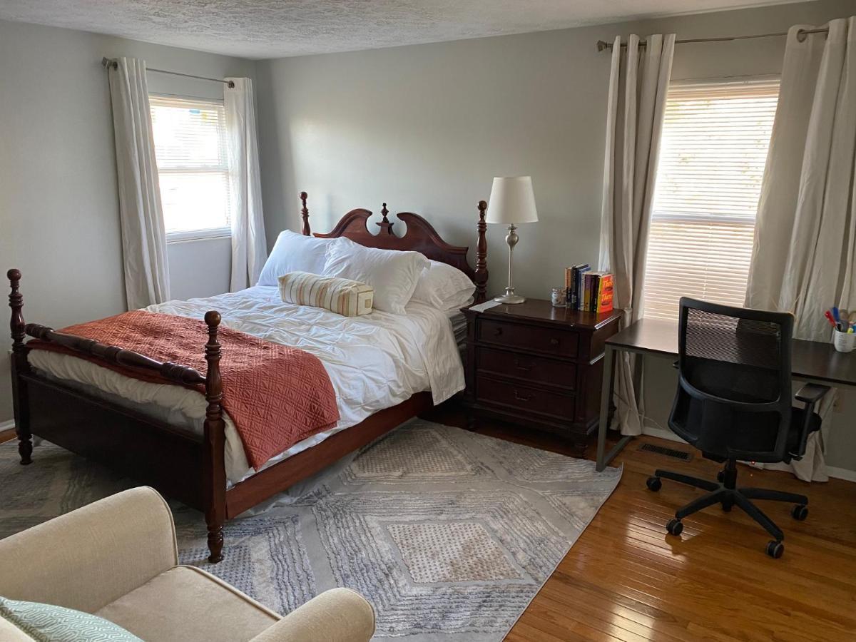 Hébergement de vacances Upgraded, Beautiful 4 Bd Colonial In *